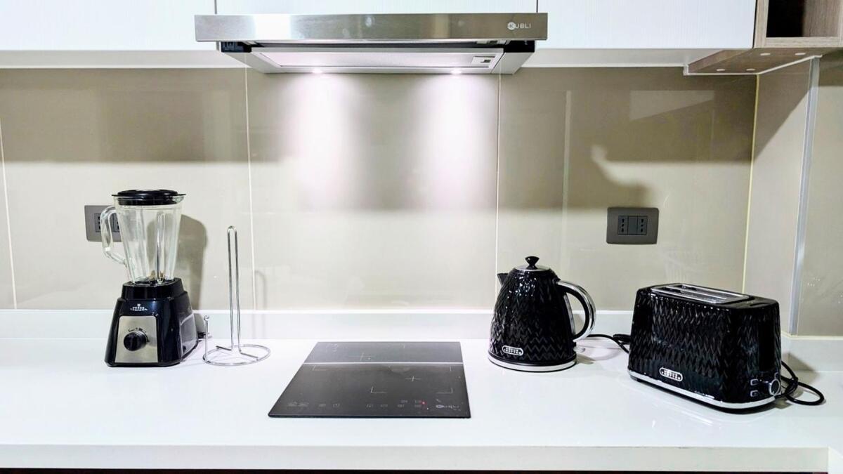Nuevo 1br,aire Ac,wifi,piscina,metro Santa Lucia * Santiago