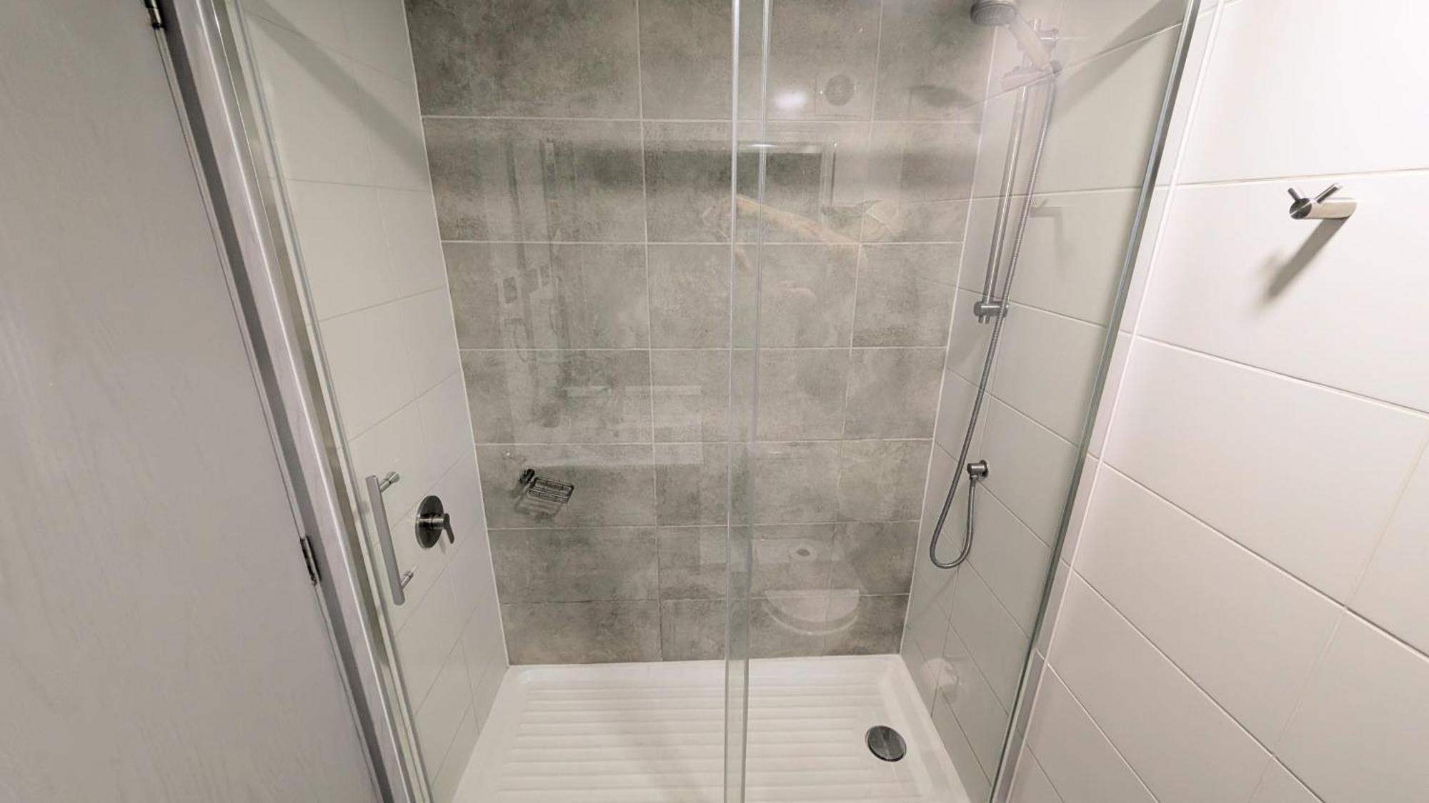 Apartamento Nuevo 1br,aire Ac,wifi,piscina,metro Santa Lucia Santiago