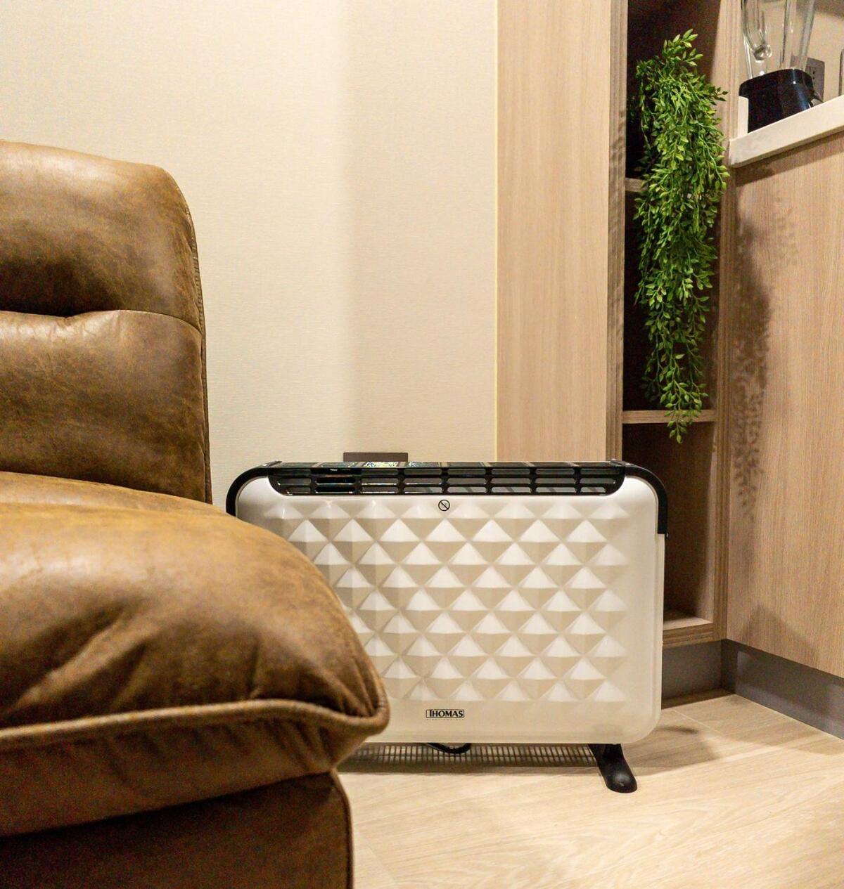 Nuevo 1br,aire Ac,wifi,piscina,metro Santa Lucia Apartamento *